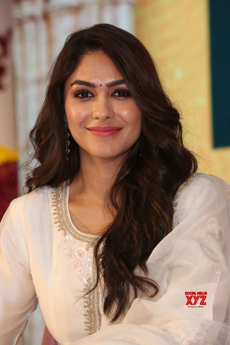 Mrunal Thakur